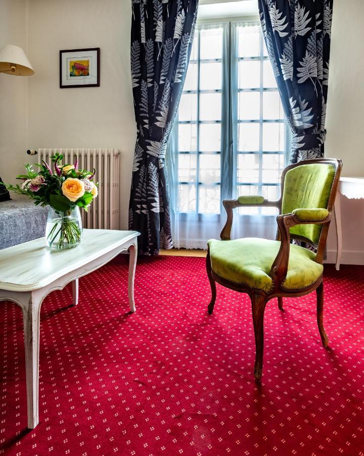 Hotel Restaurant Le Centenaire Les Eyzies المظهر الخارجي الصورة